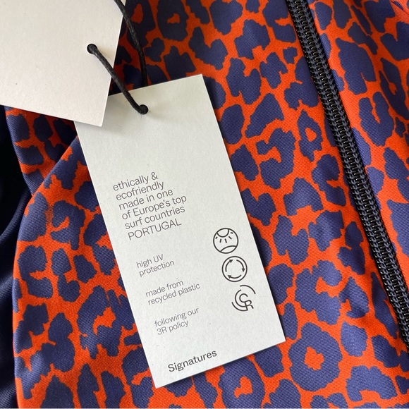 Oy Surf Apparel One Piece Surf Suit “Blay” - Cool Cat Print - Size Small - Picture 13 of 14